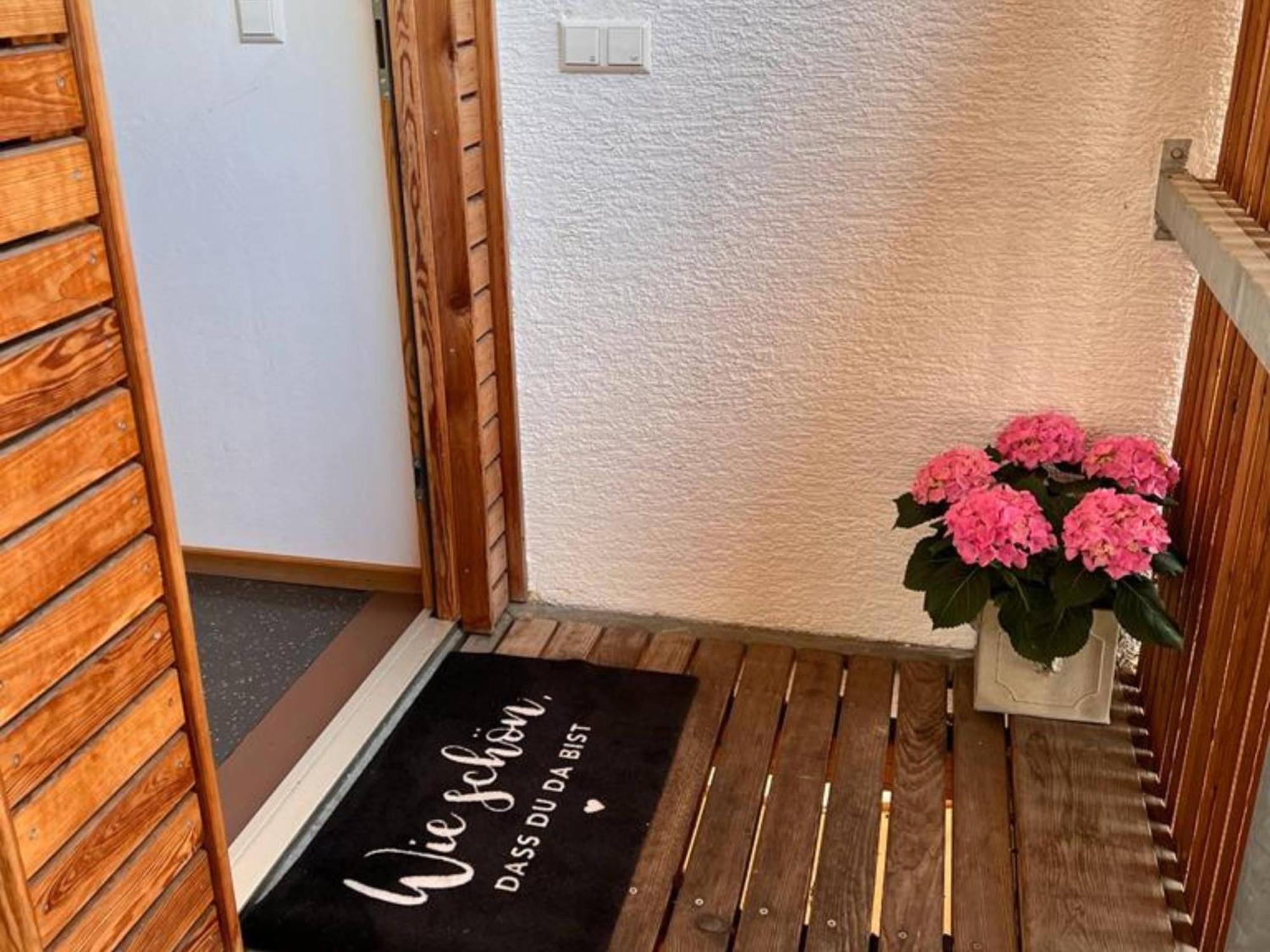 Seeglueck Seegold - Moderne Maisonette-Wohnung Mit Balkon Und Parkplatz In Seenaehe In Konstanz-Dingels-Dorf Εξωτερικό φωτογραφία